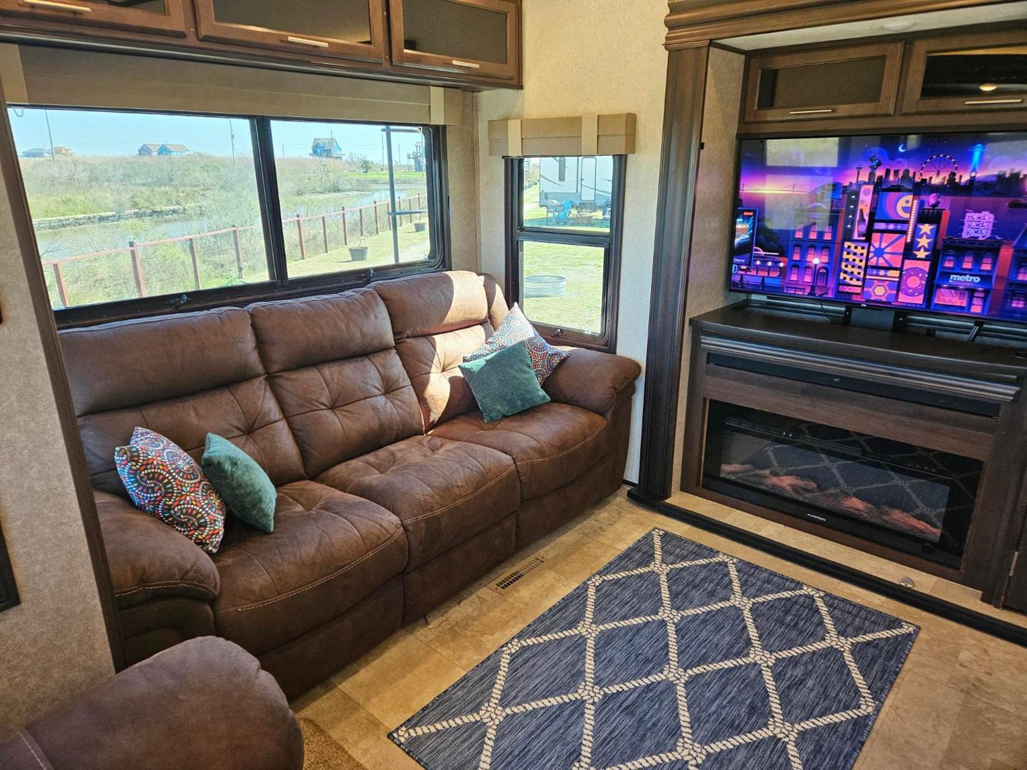 Hailey'S Beach-N-Bay Rv Resort Gilchrist Dış mekan fotoğraf