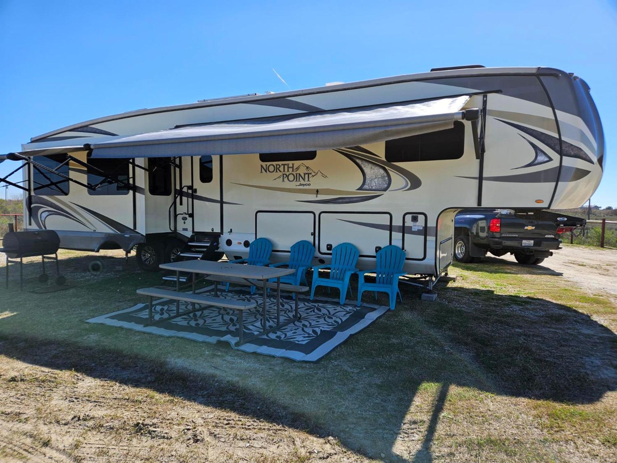 Hailey'S Beach-N-Bay Rv Resort Gilchrist Dış mekan fotoğraf