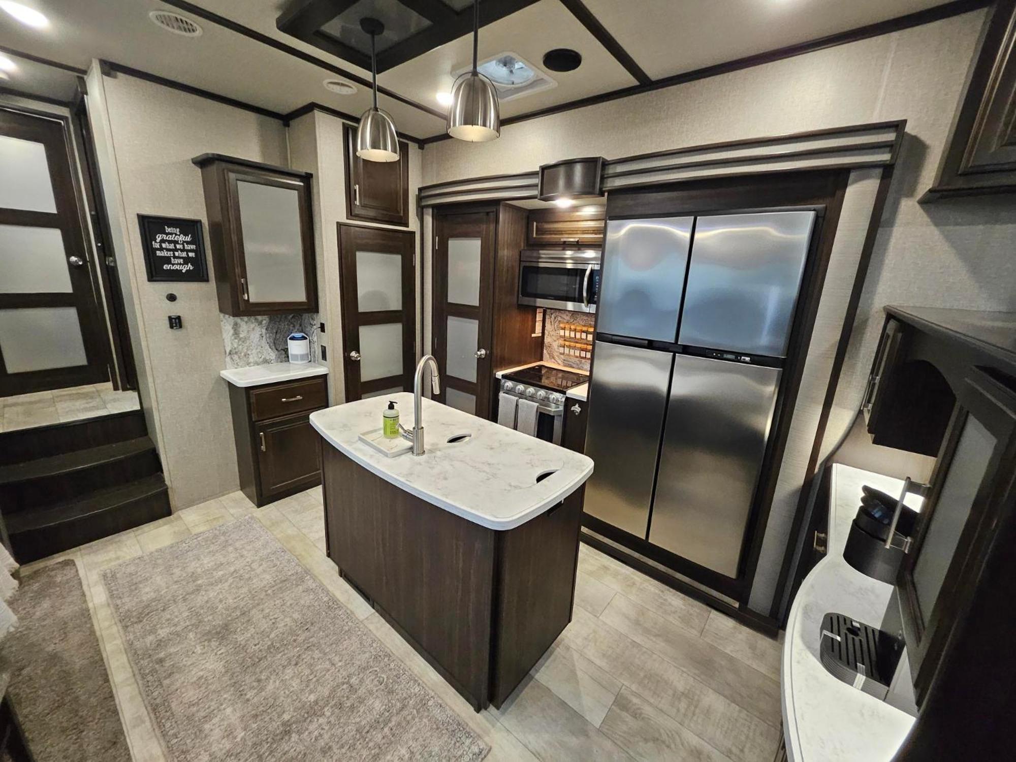 Hailey'S Beach-N-Bay Rv Resort Gilchrist Dış mekan fotoğraf