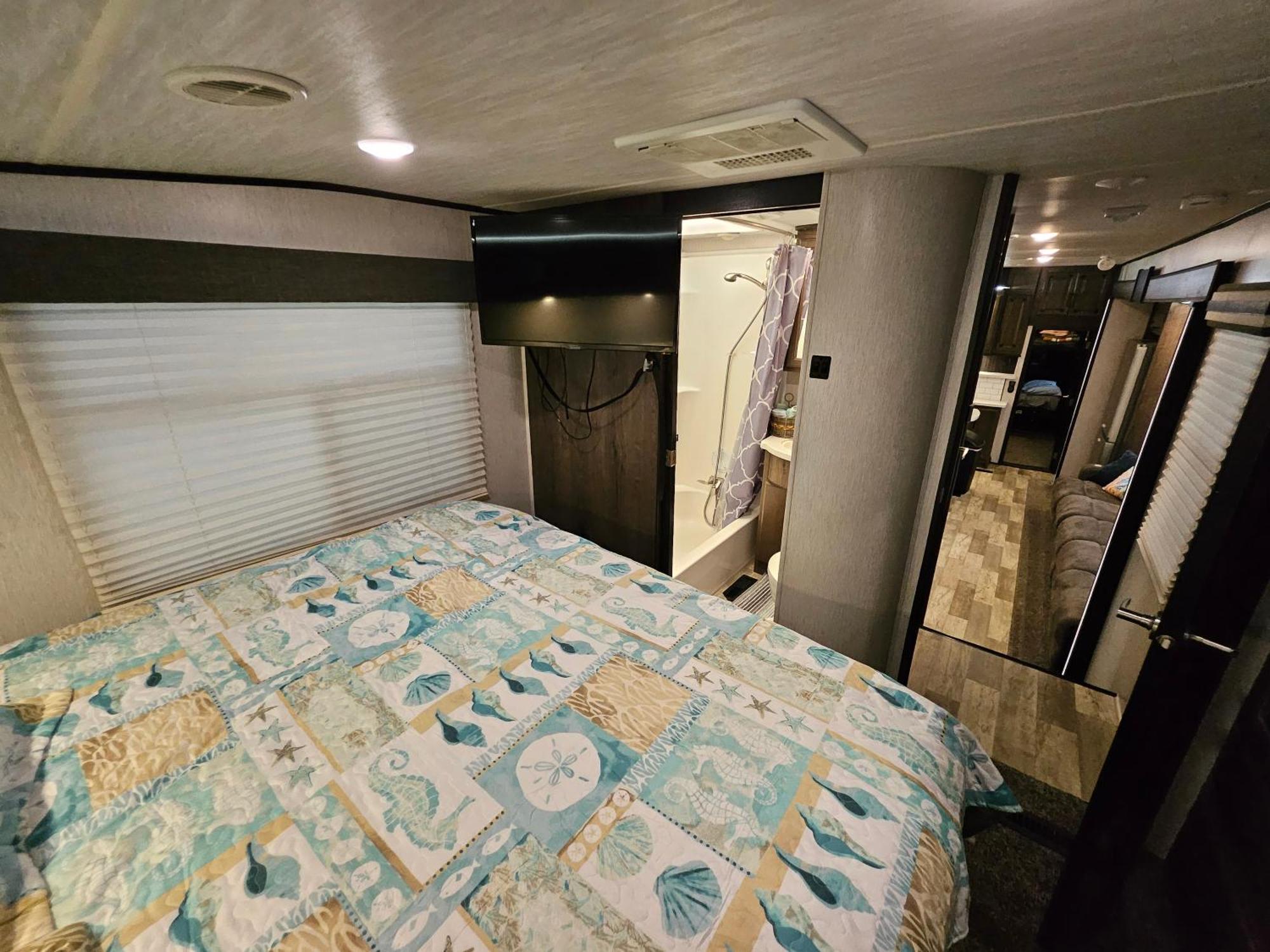 Hailey'S Beach-N-Bay Rv Resort Gilchrist Dış mekan fotoğraf